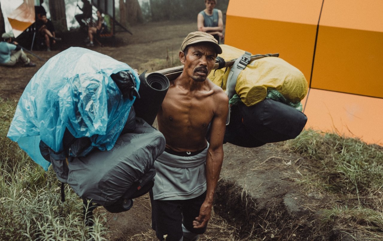 Ethical Mount Rinjani trekking porters and crew Lombok Rinjani Guide