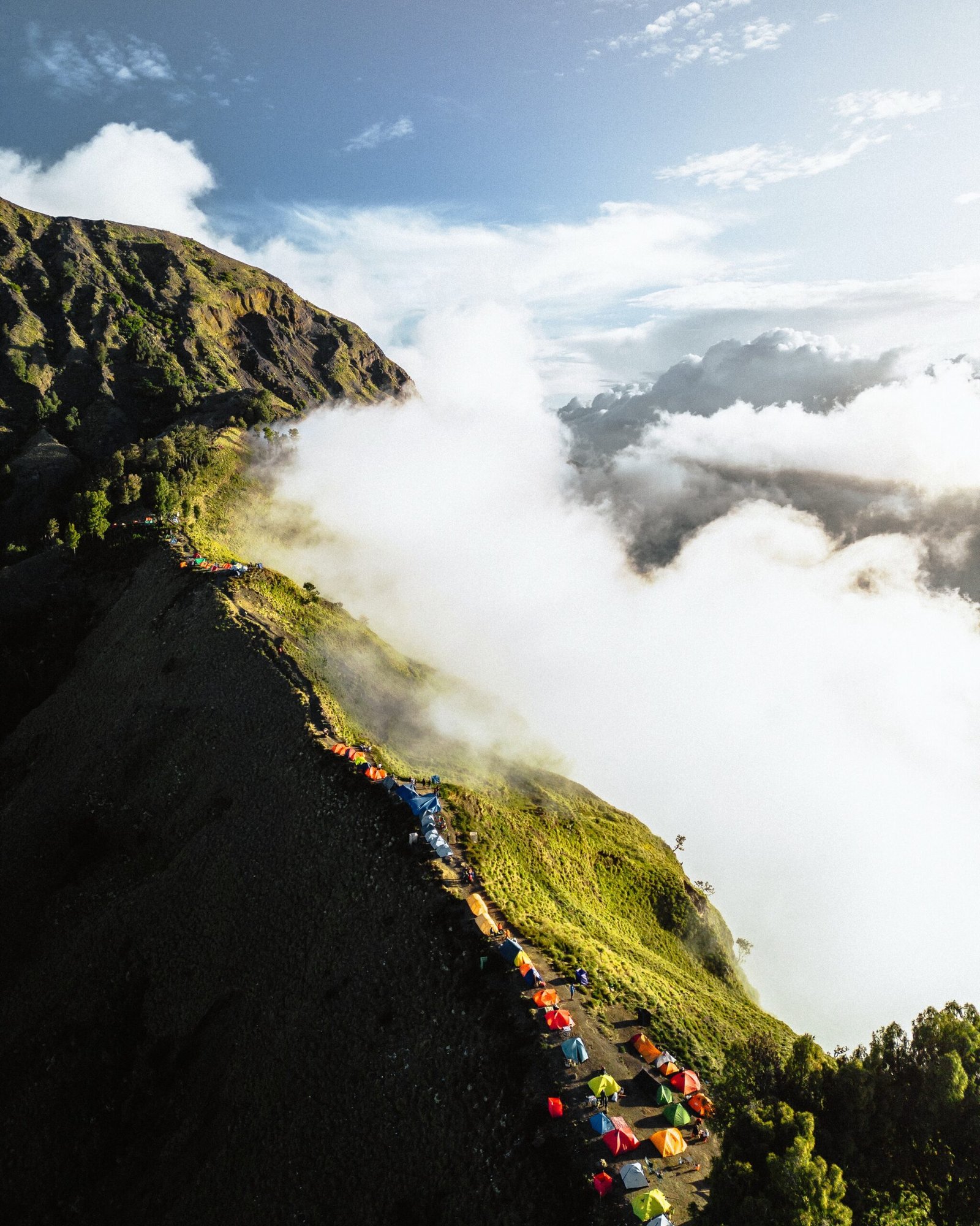 Mount Rinjani Trekking Season Sembalun Savannah Landscape